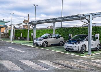 Electric Vehicle charging hub at Greenmarket.